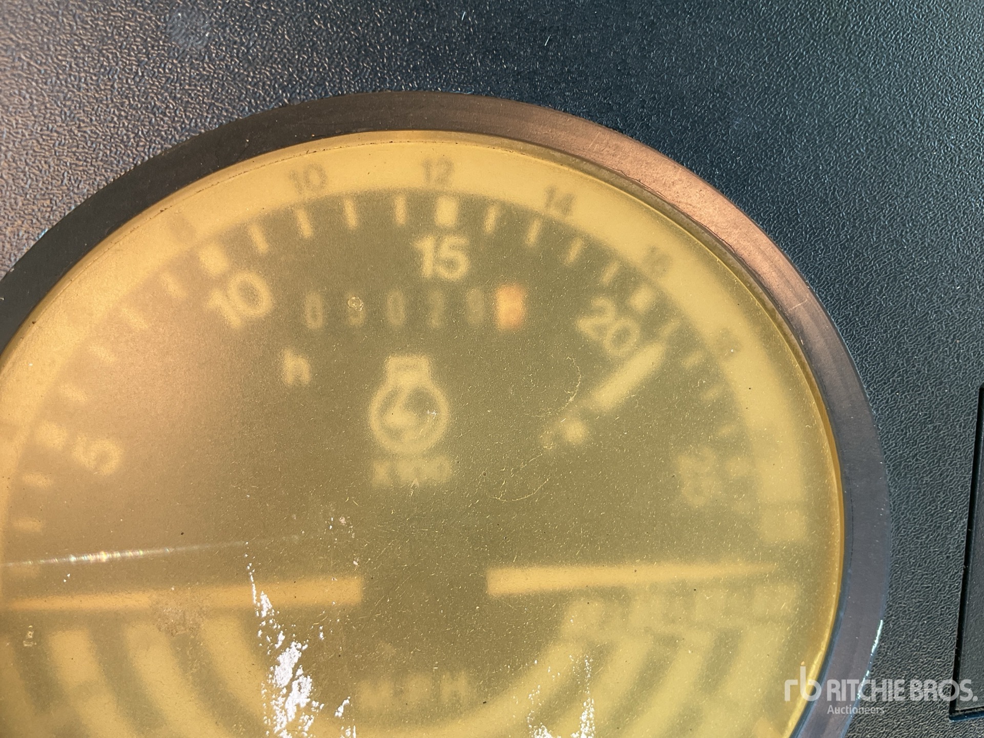 Aspect général with Compteur horaire / compteur kilométrique