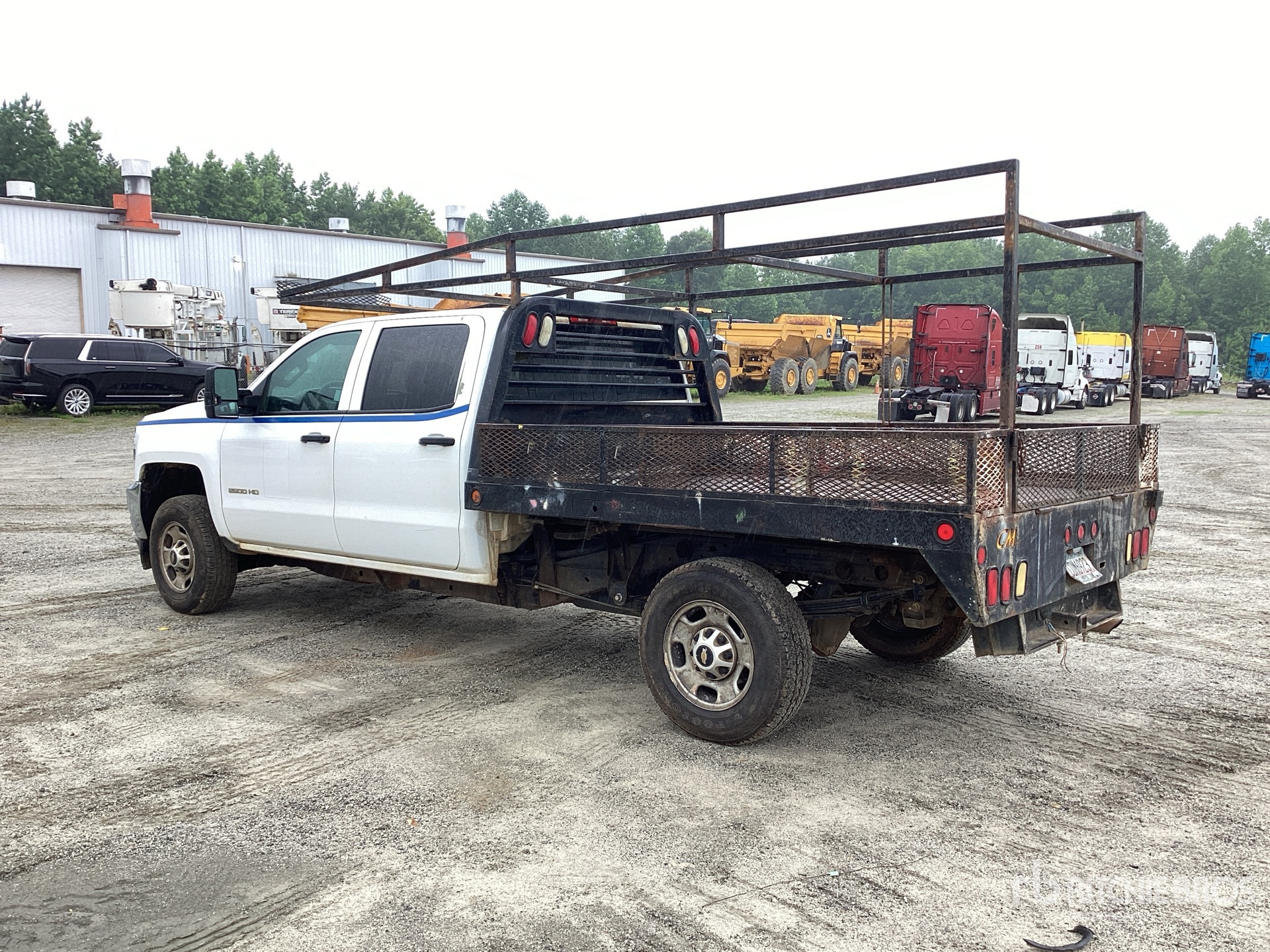 General Appearance with Picture, Left Rear Corner