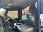 Cab with Sedili/braccioli