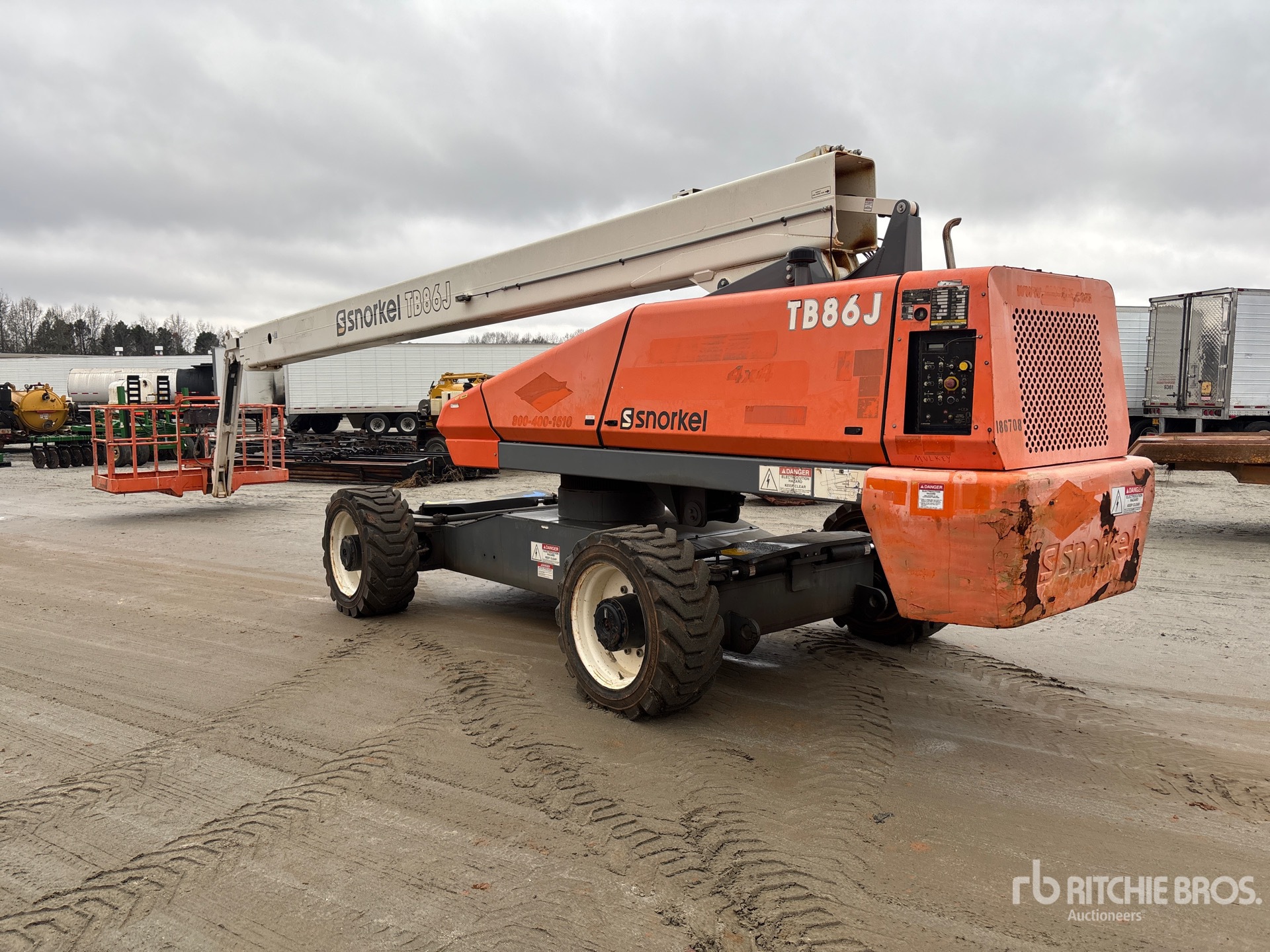 General Appearance with Picture, Left Rear Corner