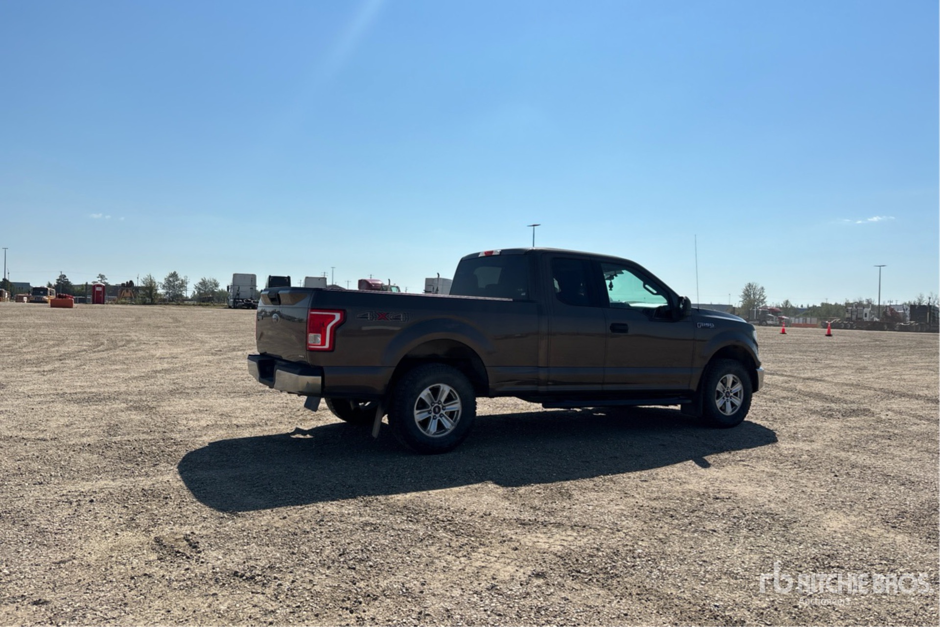 General Appearance with Picture, Right Rear Corner