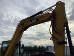 v2 Chassis - Excavator with 