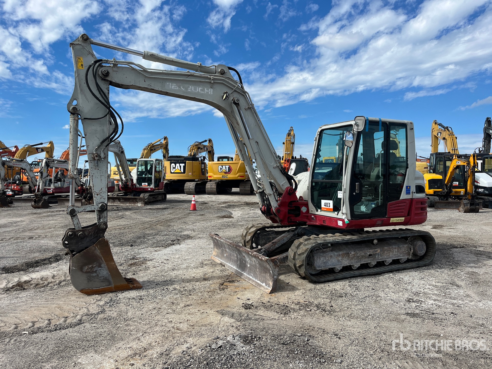 General Appearance with Picture, Left Front Corner