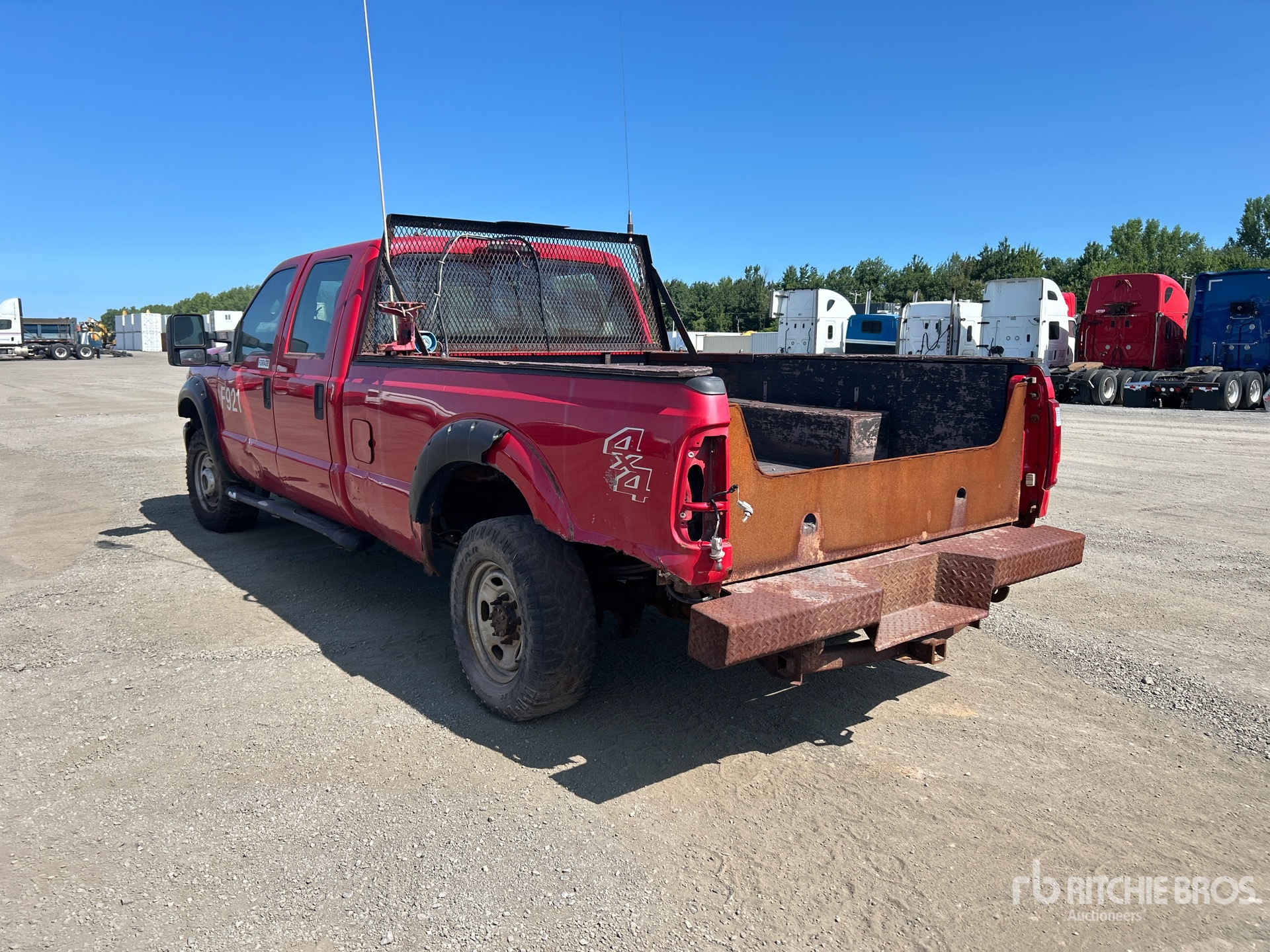 General Appearance with Picture, Left Rear Corner
