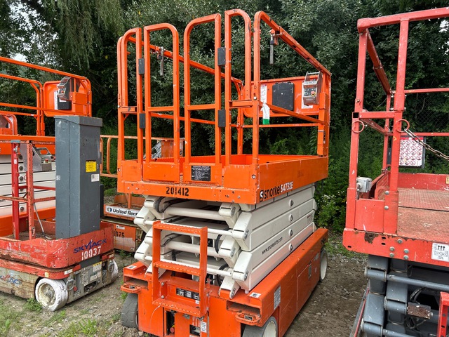 2018 Snorkel S4732E Electric Scissor Lift (Inoperable)