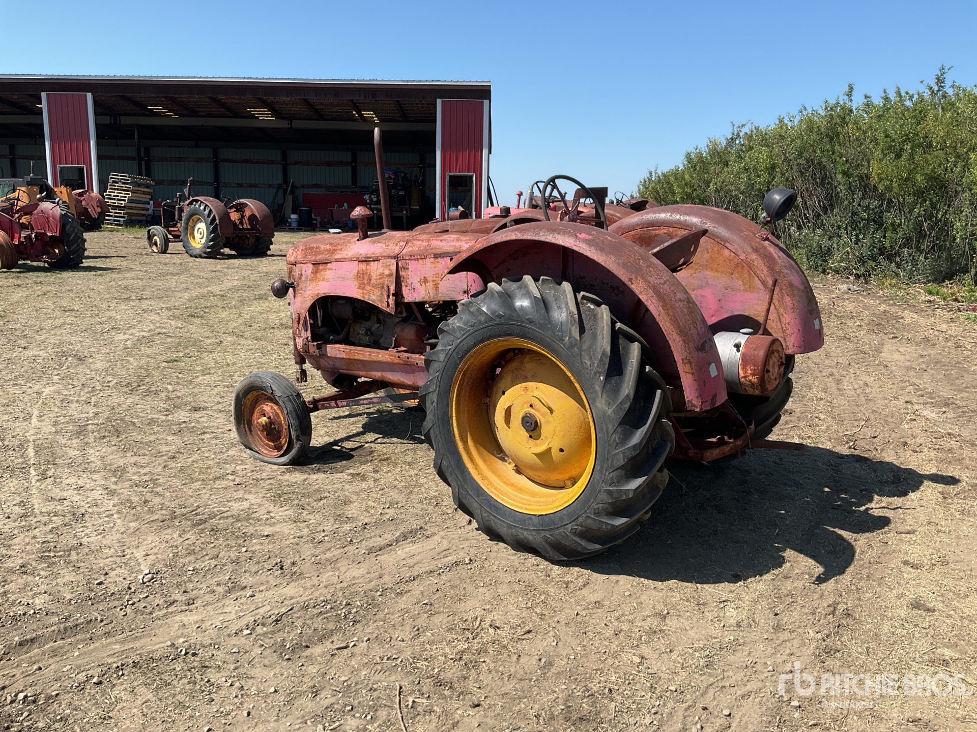 General Appearance with Picture, Left Rear Corner