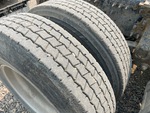 4 Underbody - Truck with 