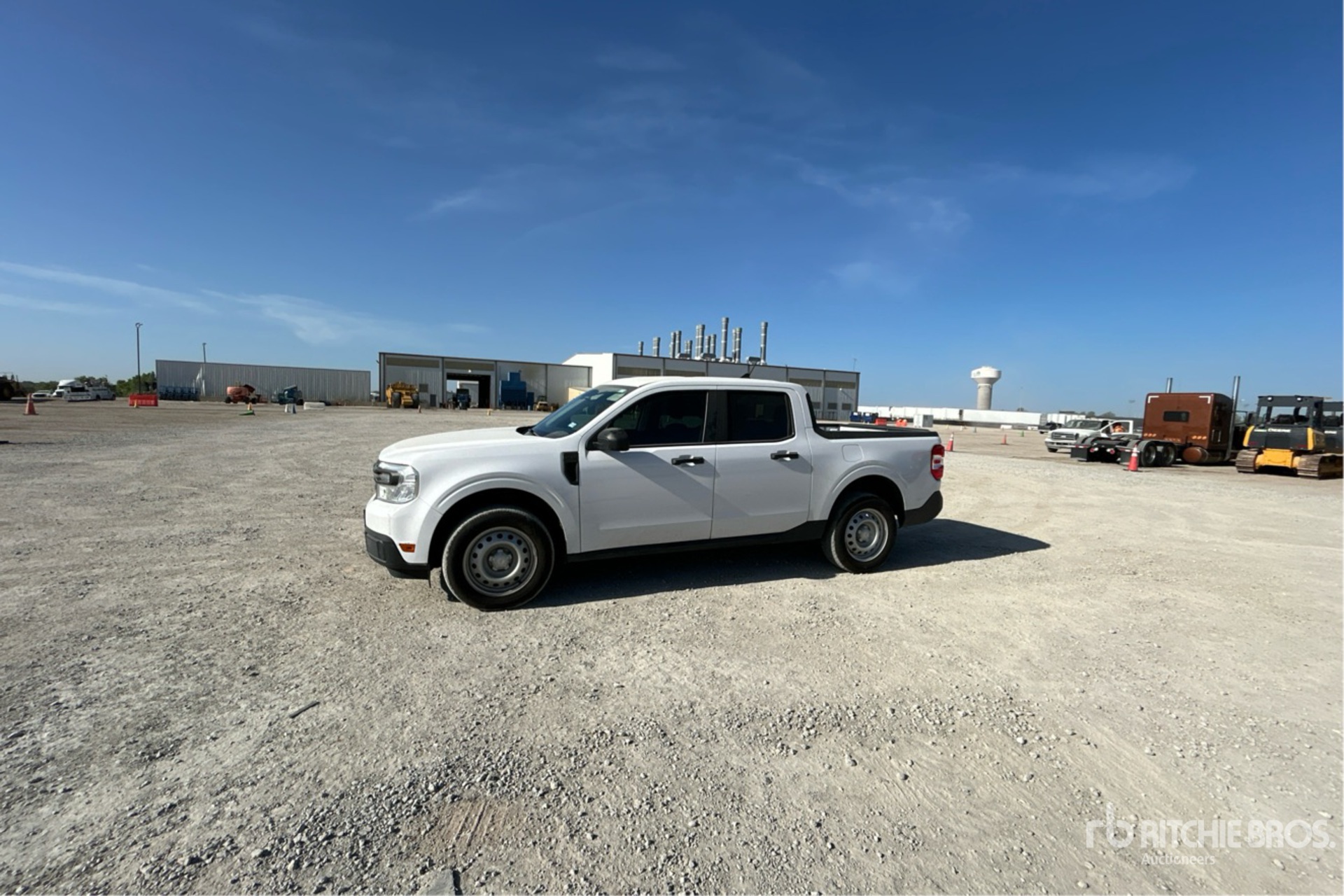 General Appearance with Bild, Ecke vorne links