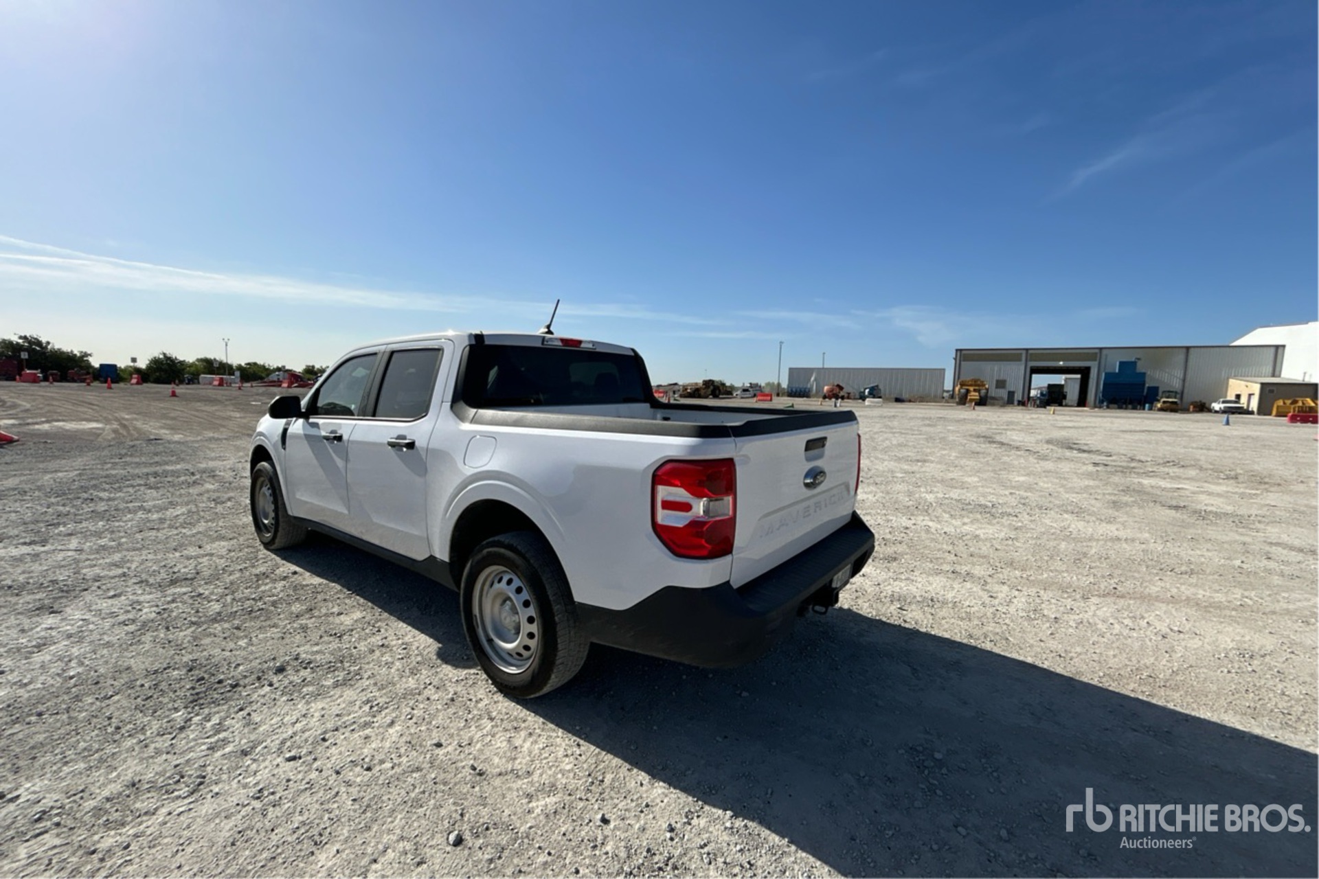 General Appearance with Bild, Ecke hinten links