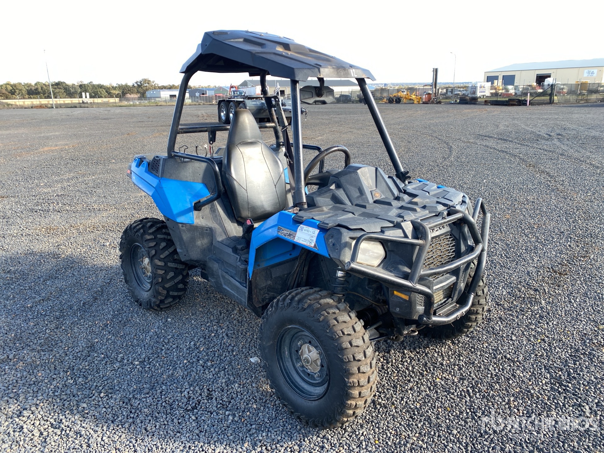 General Appearance with Picture, Right Front Corner