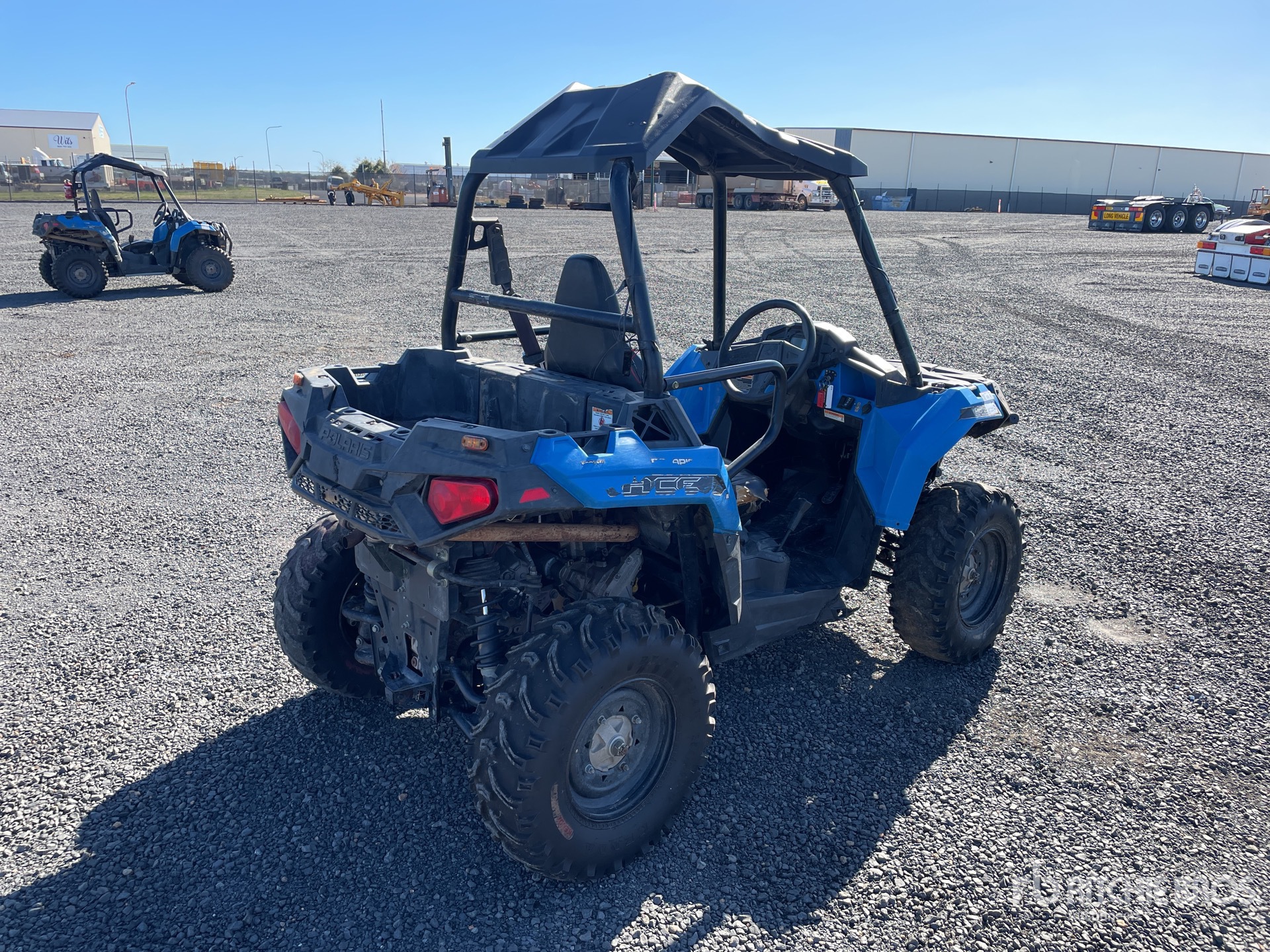 General Appearance with Picture, Right Rear Corner