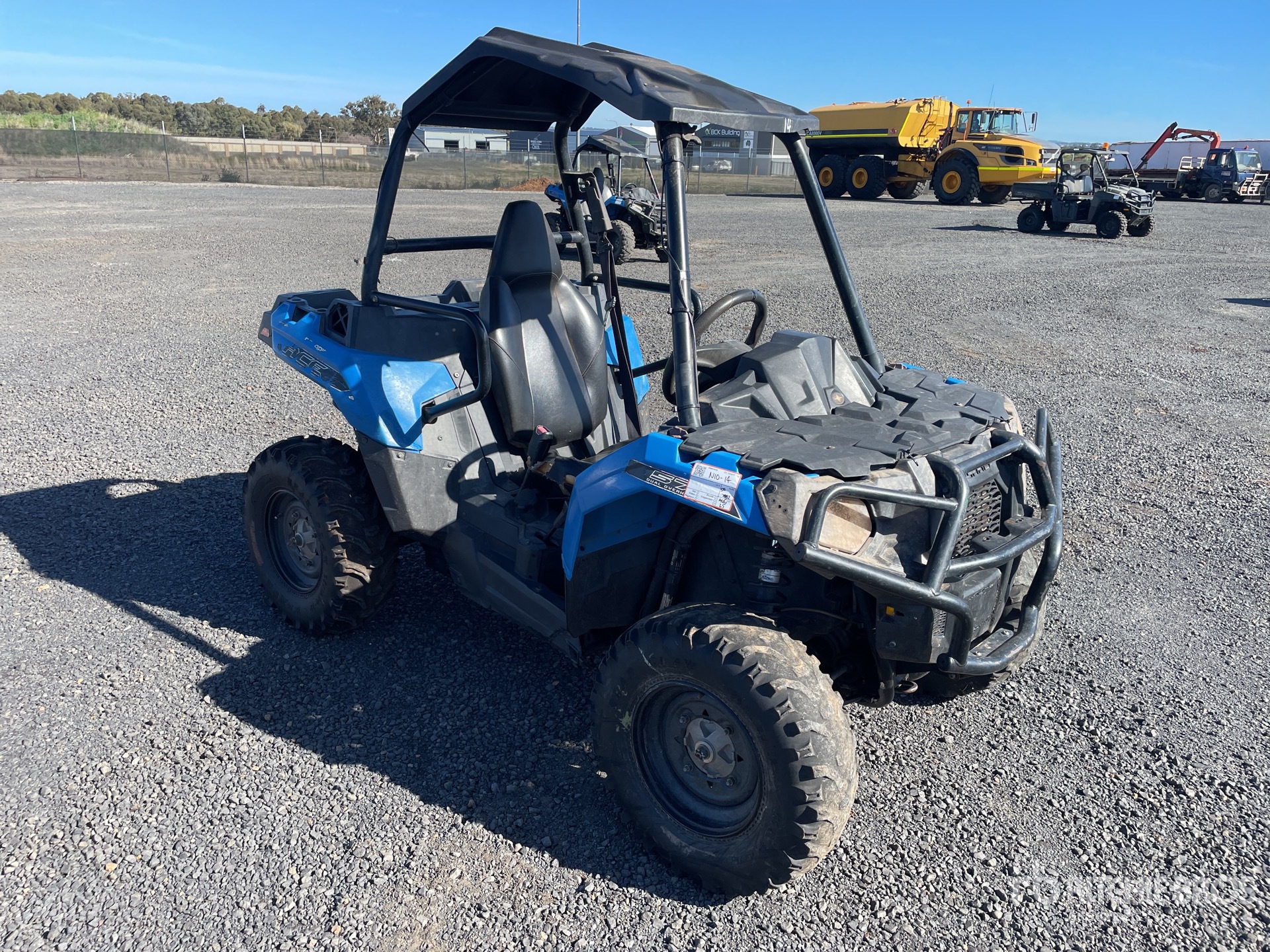 General Appearance with Picture, Right Front Corner