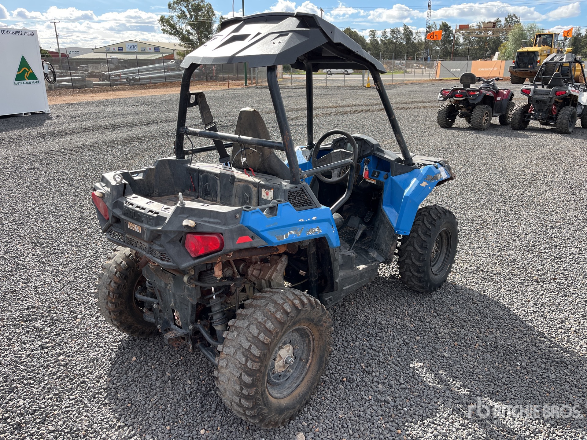 General Appearance with Picture, Right Rear Corner
