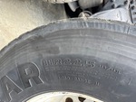 4 Underbody - Truck with 