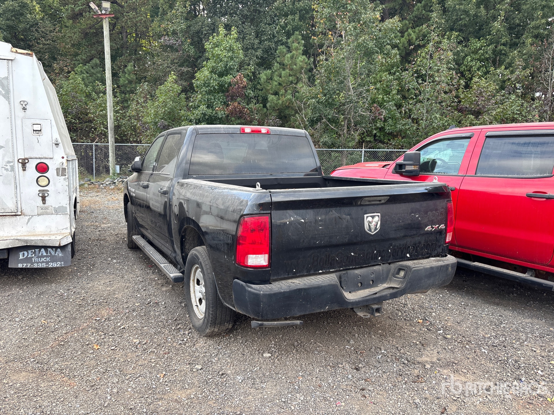 General Appearance with Picture, Left Rear Corner