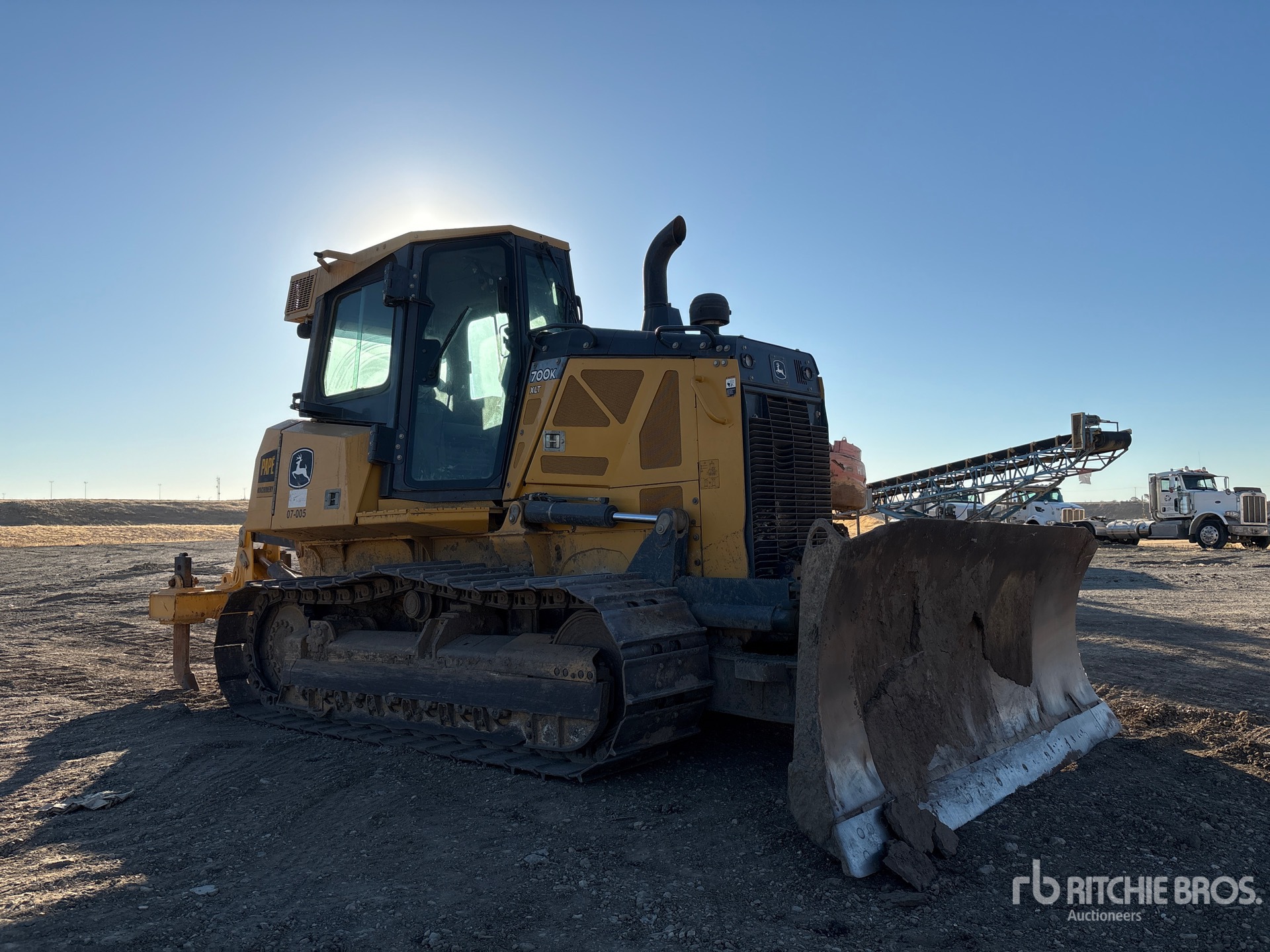 TOPADOR FRONTAL 2015 JOHN DEERE 700K