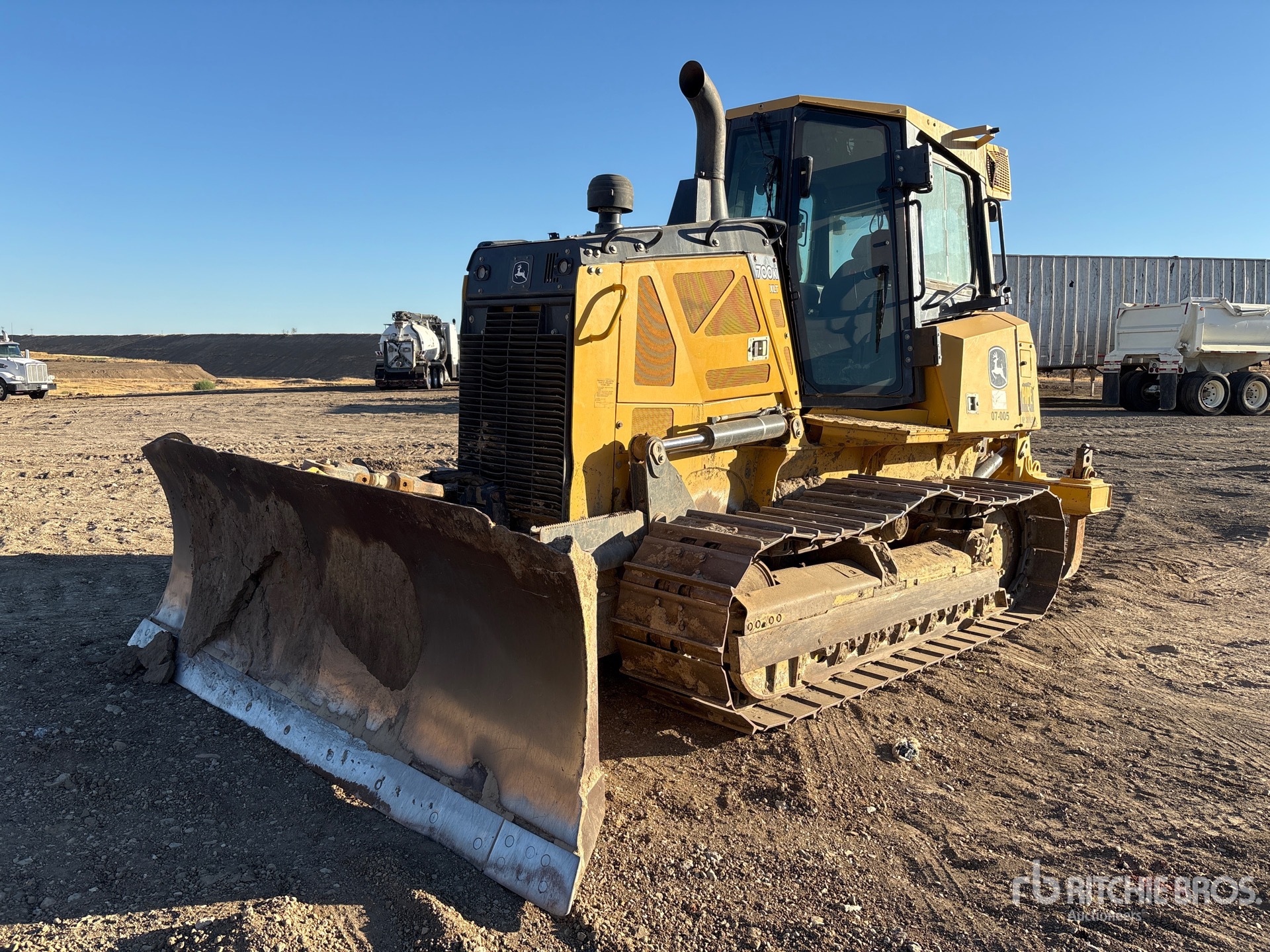 TOPADOR FRONTAL 2015 JOHN DEERE 700K