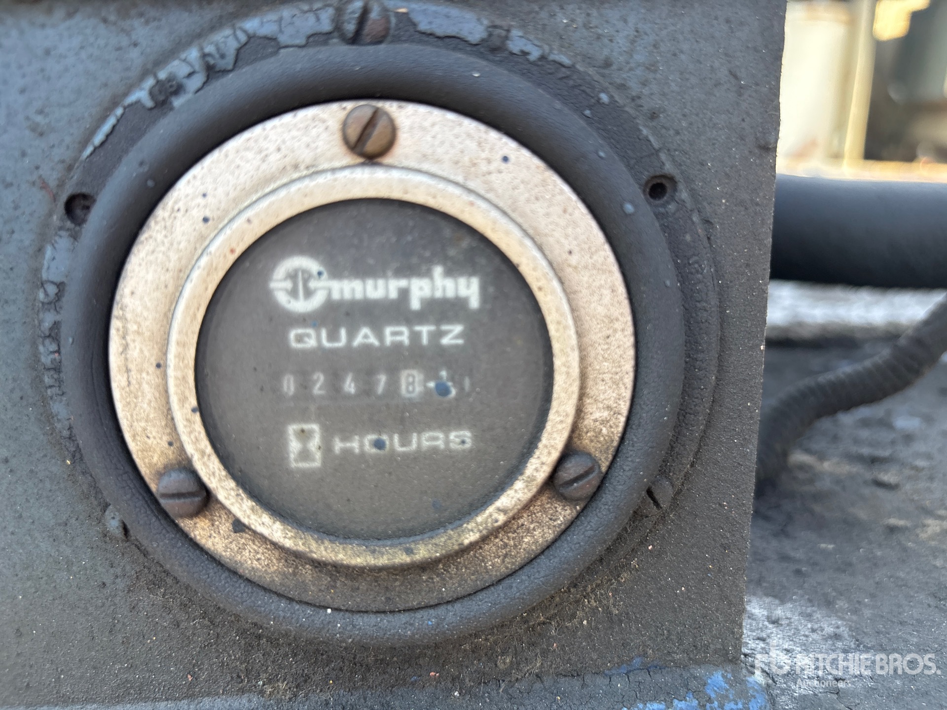 General Appearance with Hour Meter / Odometer