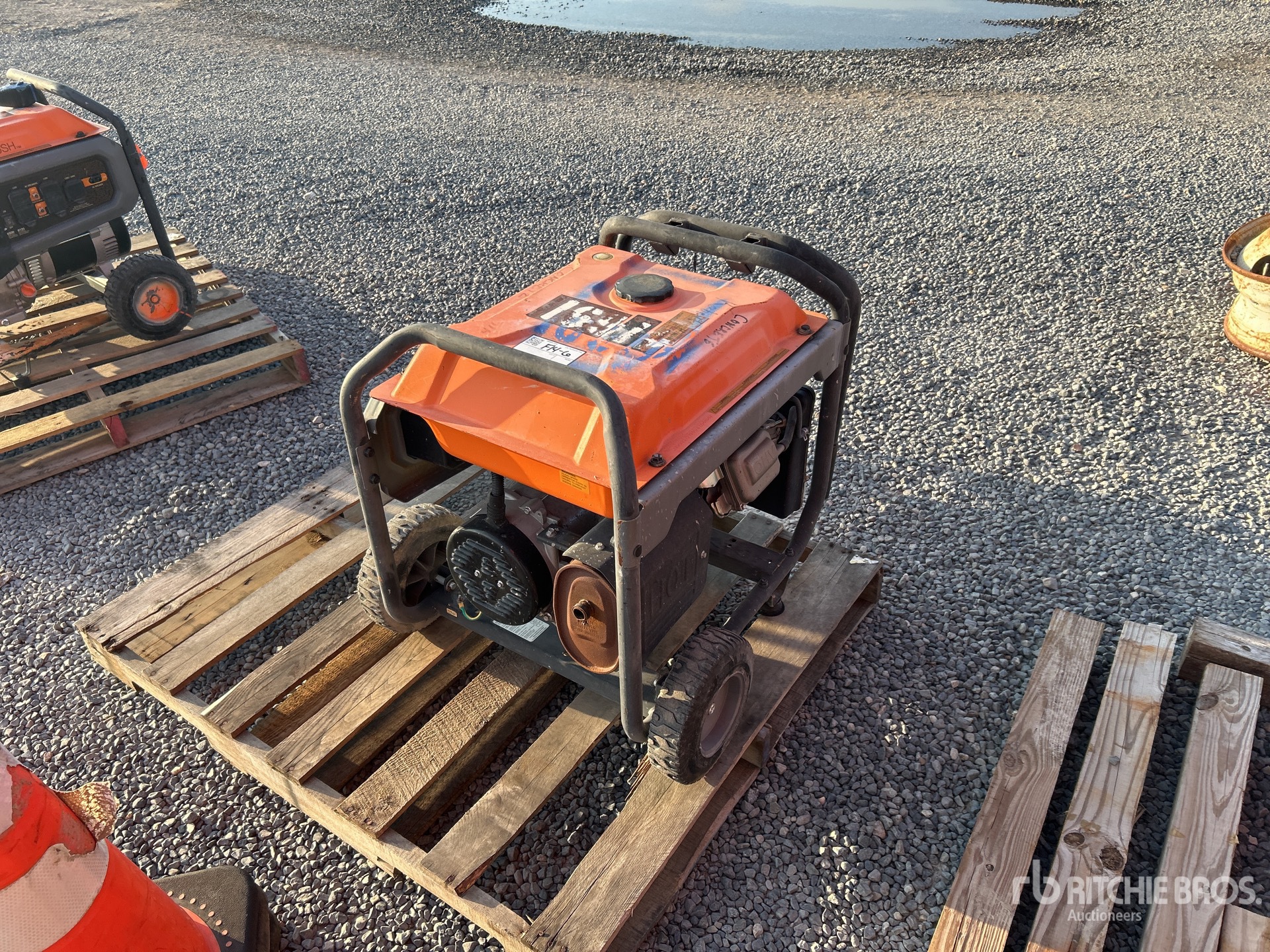 General Appearance with Picture, Right Rear Corner