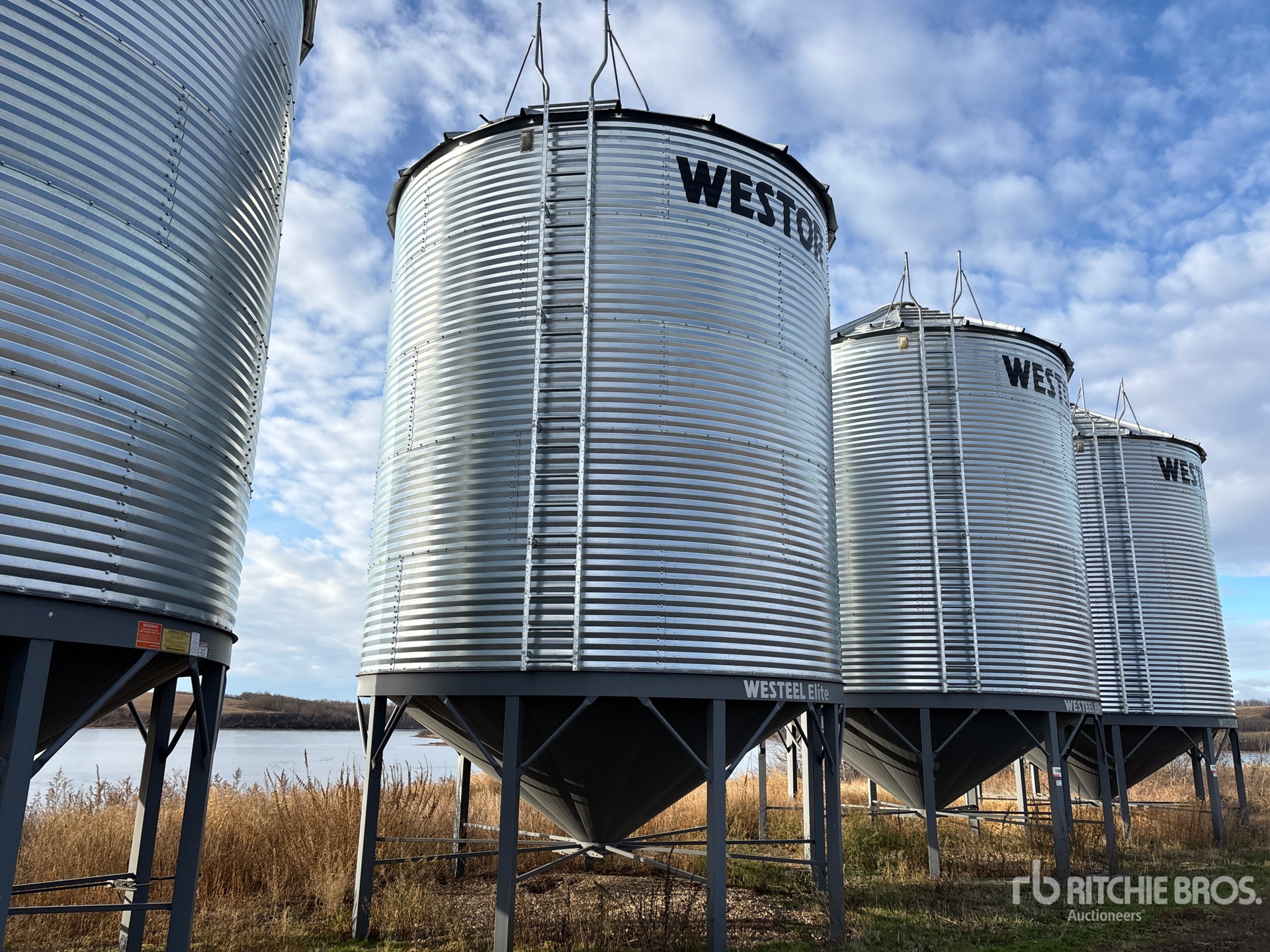 General Appearance with Zdjęcie, prawy górny róg