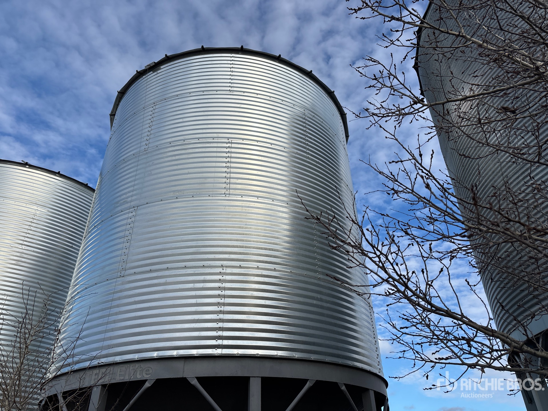 General Appearance with Zdjęcie, prawy dolny róg