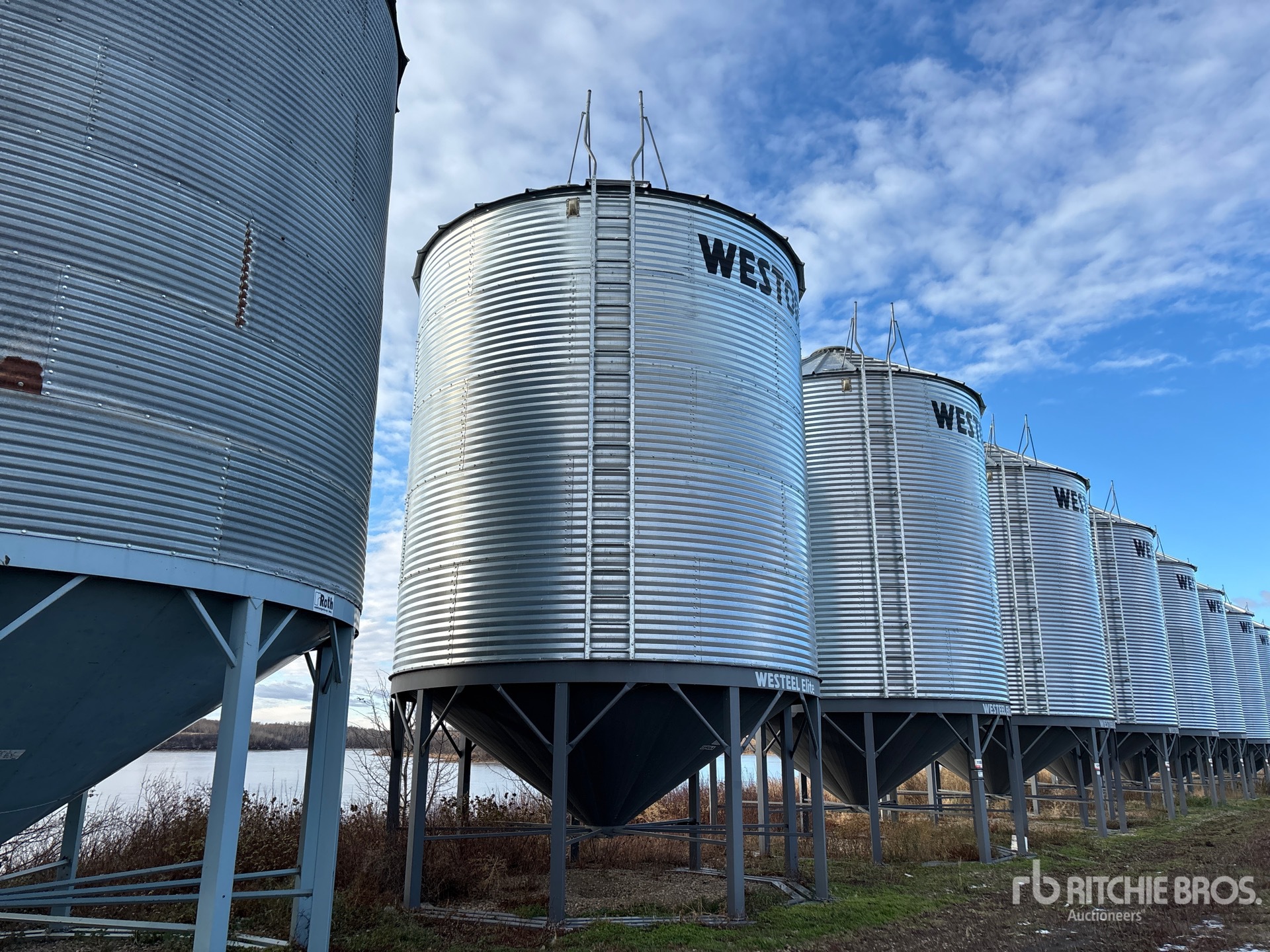 General Appearance with Zdjęcie, prawy górny róg