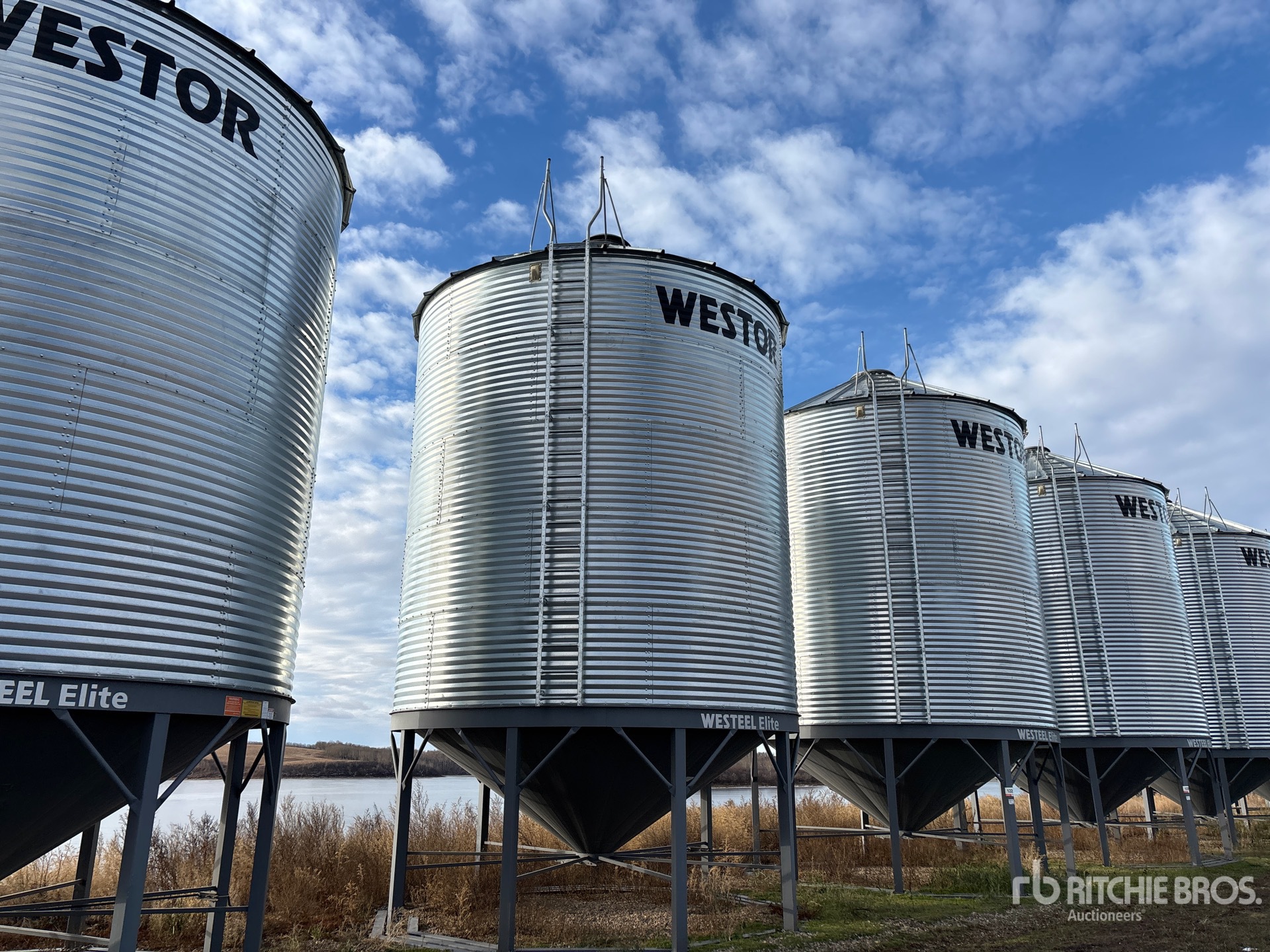 General Appearance with Zdjęcie, prawy górny róg