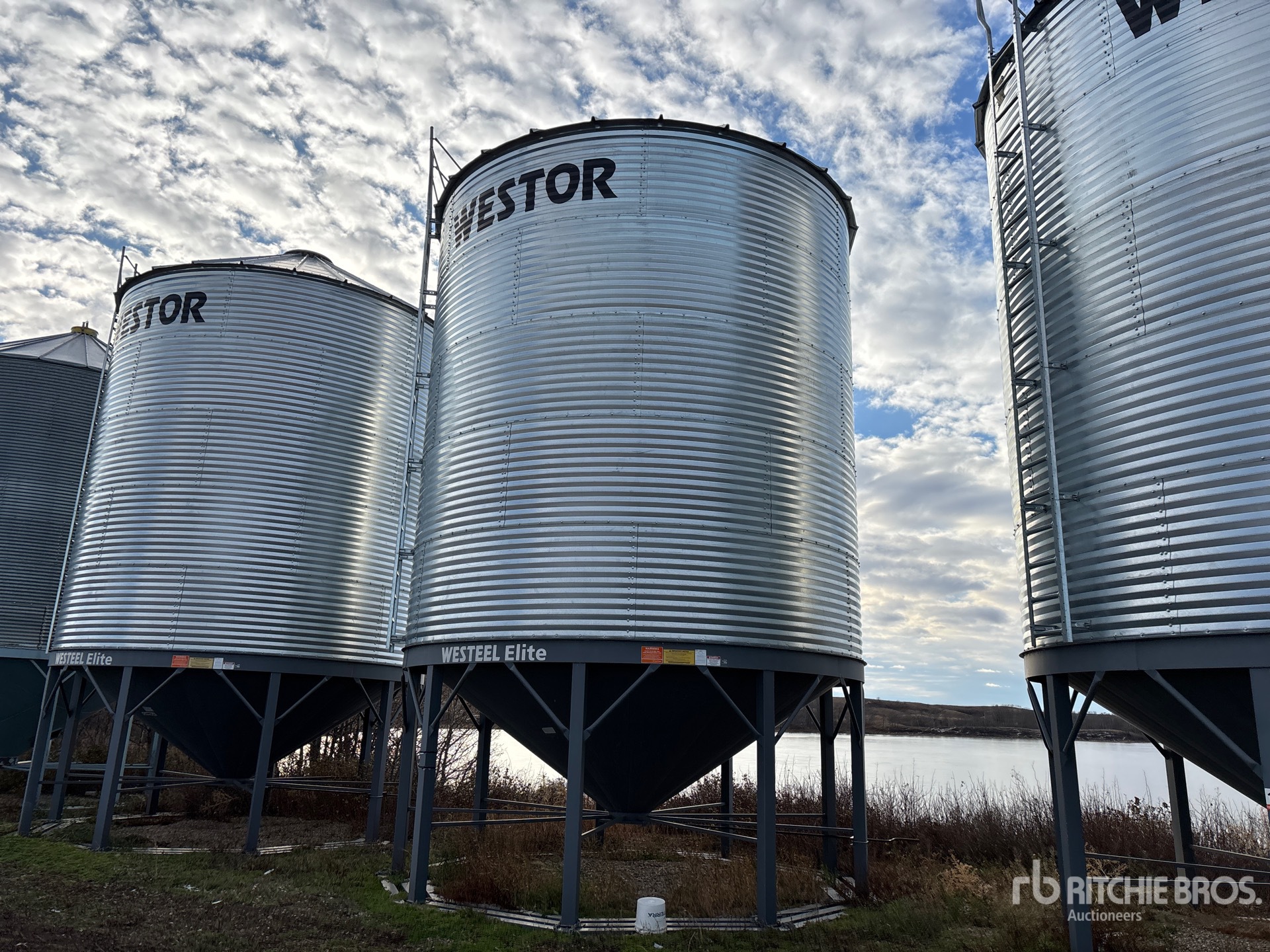 General Appearance with Zdjęcie, lewy górny róg