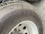 4 Underbody - Truck with 