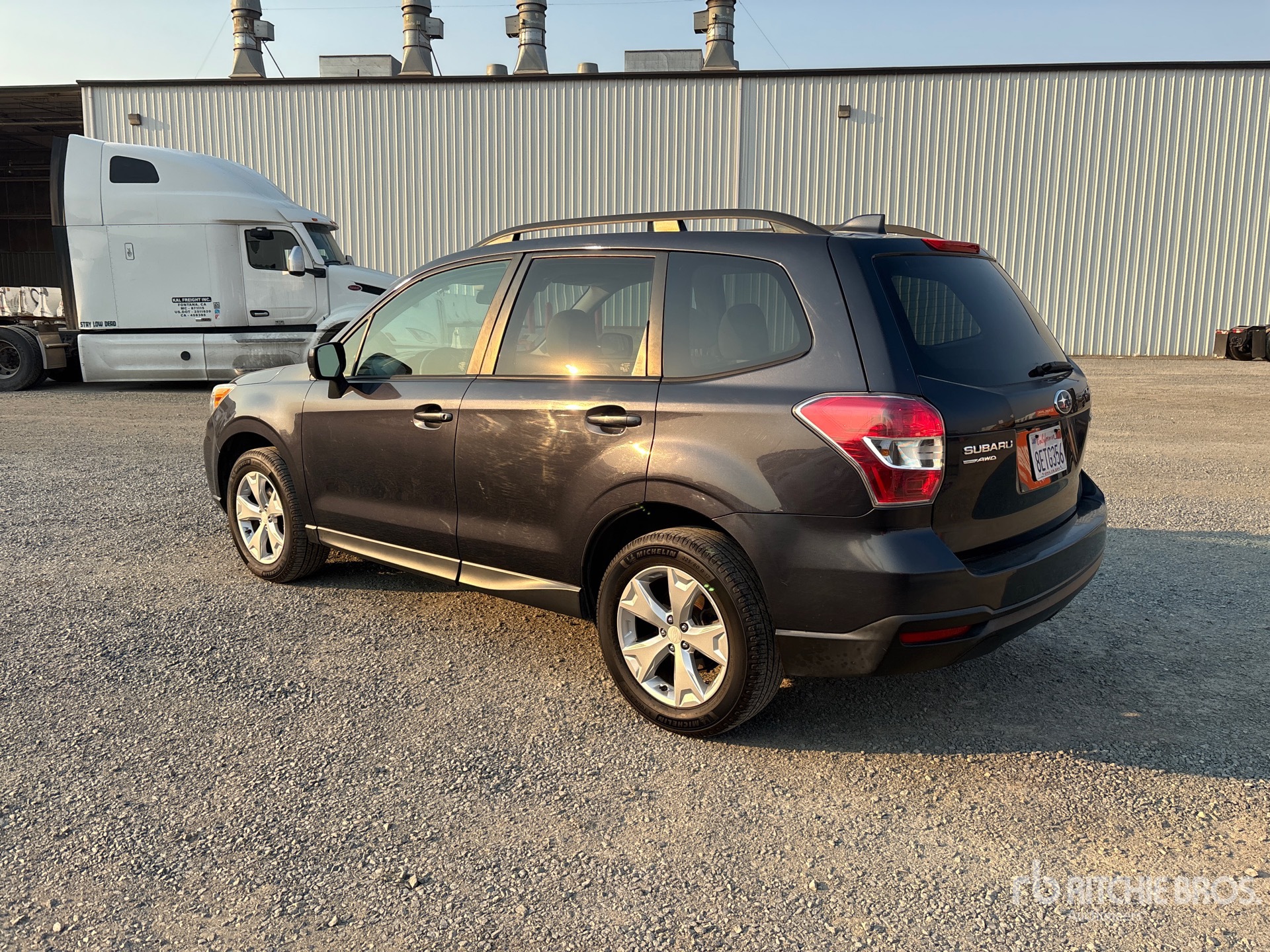 General Appearance with Picture, Left Rear Corner