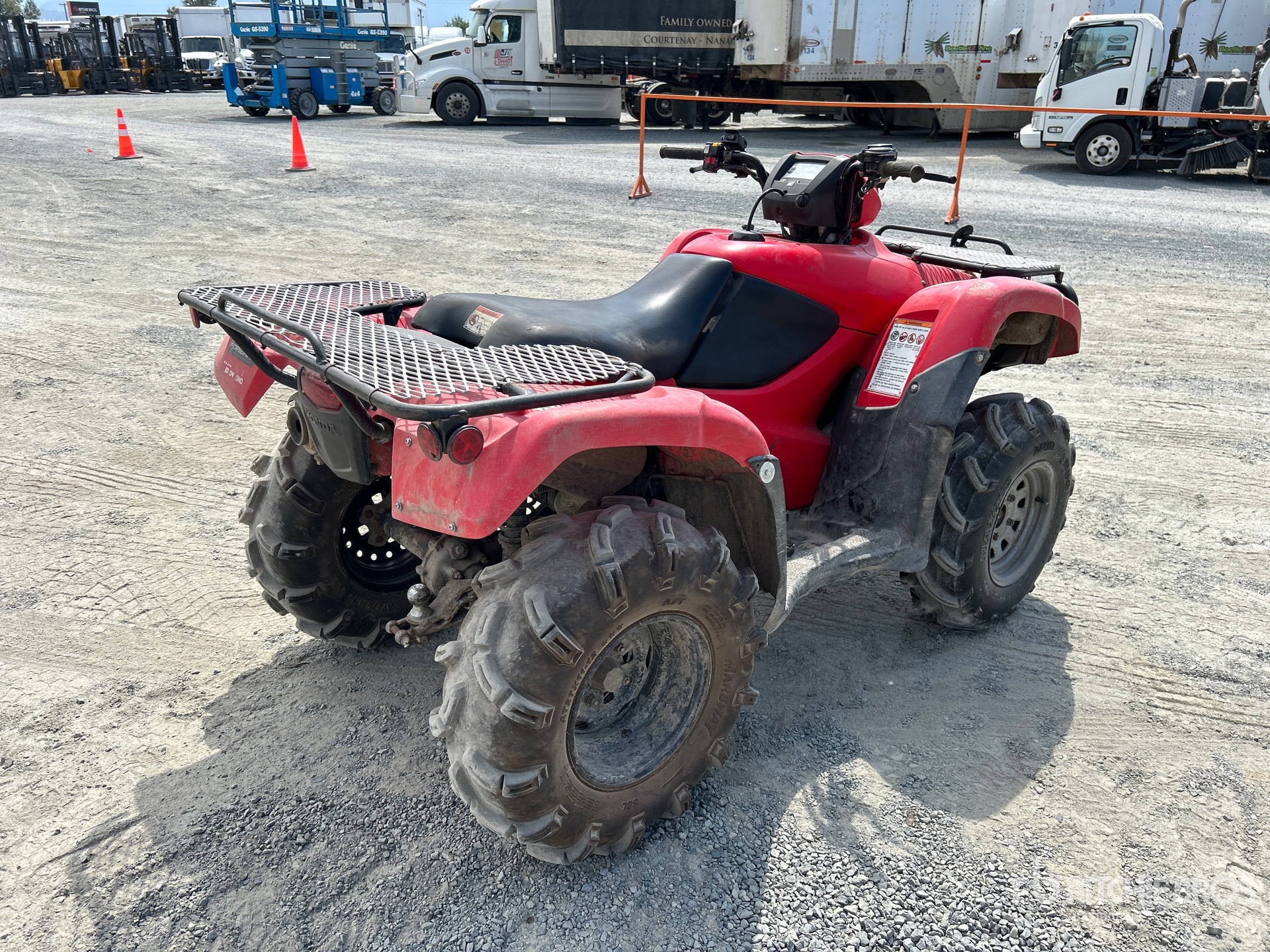 General Appearance with Picture, Right Rear Corner