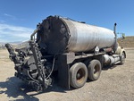 Picture, Right Rear Corner