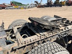 4 Underbody - Truck with 