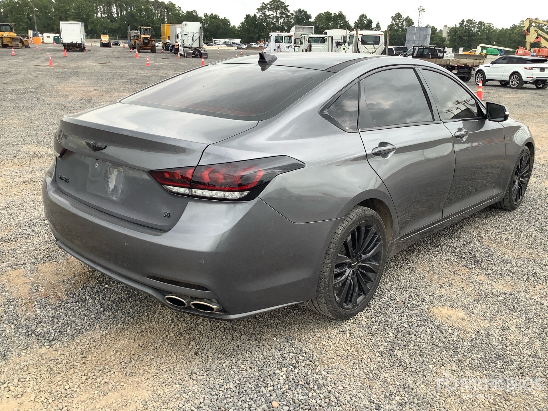 General Appearance with Picture, Right Rear Corner