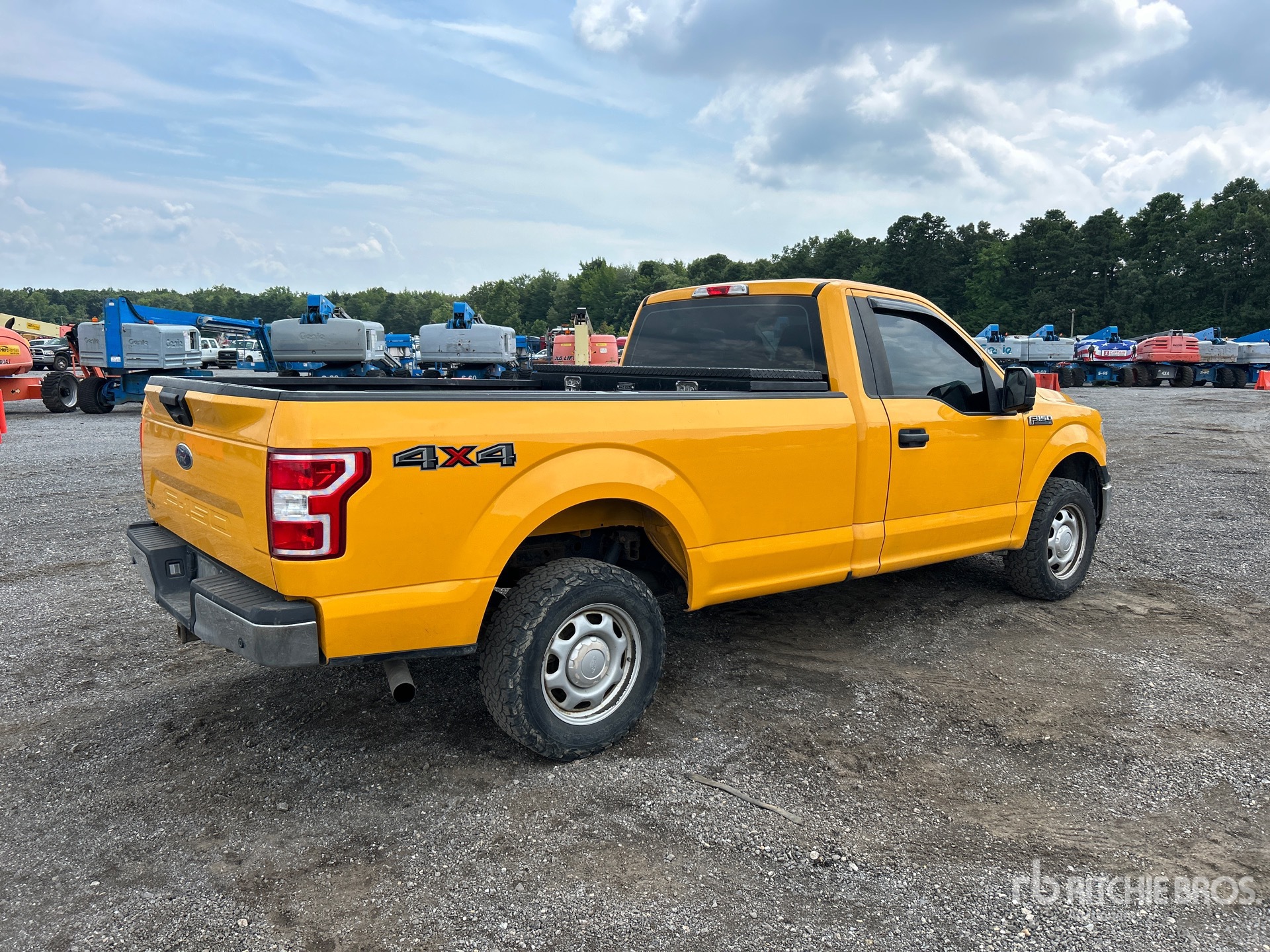 General Appearance with Picture, Right Rear Corner