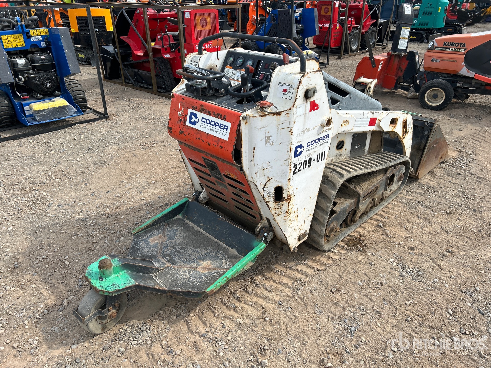 MINI CARGADOR SOBRE ORUGAS COMPACTO 2014 BOBCAT MT52