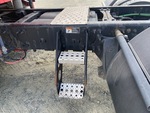 4 Underbody - Truck with 