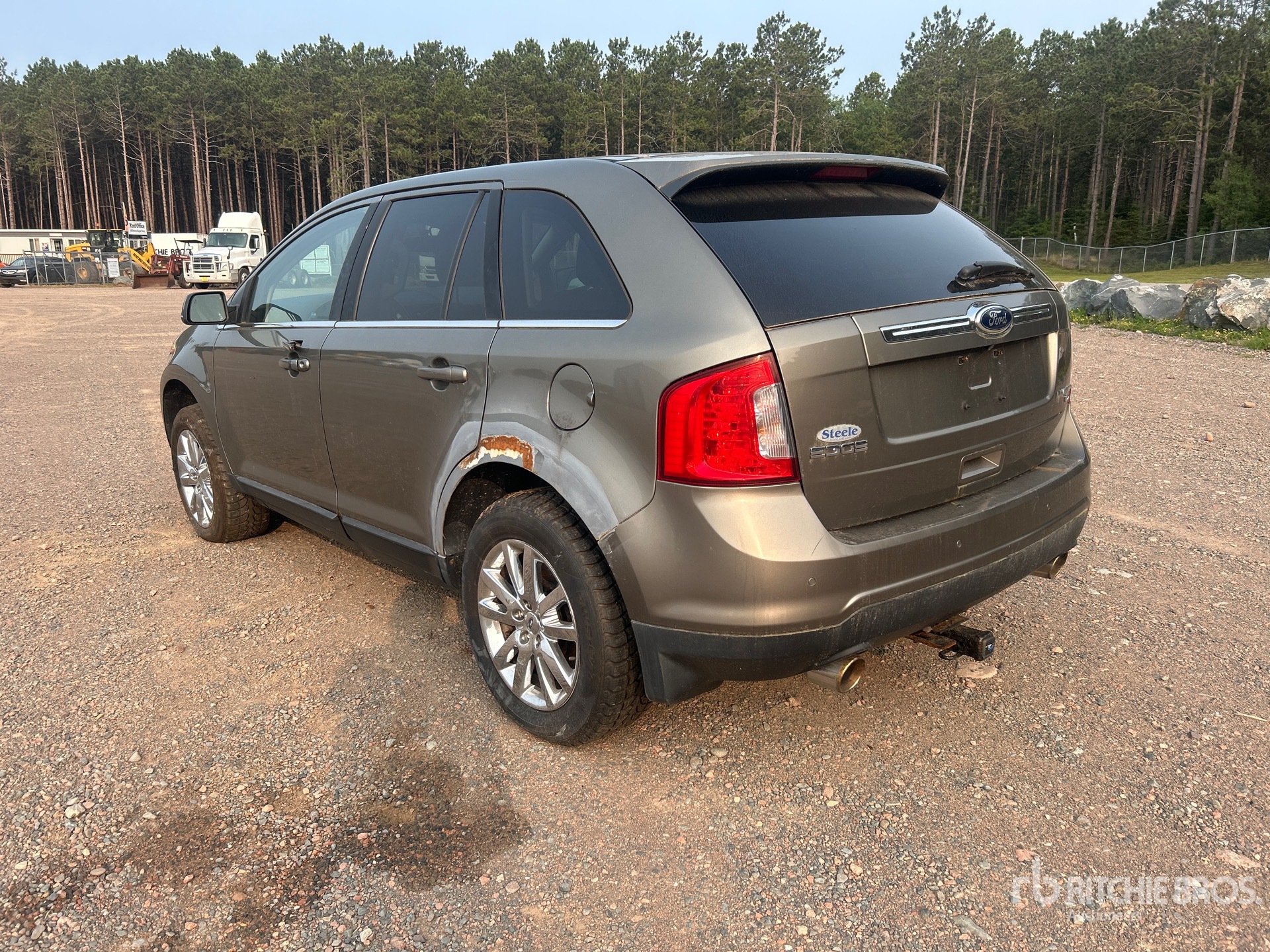 General Appearance with Picture, Left Rear Corner