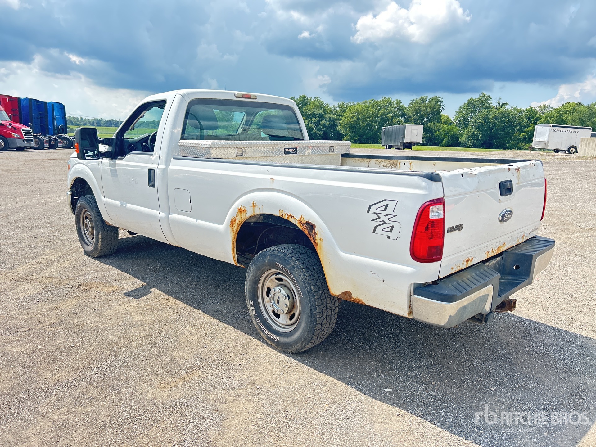 General Appearance with Picture, Left Rear Corner