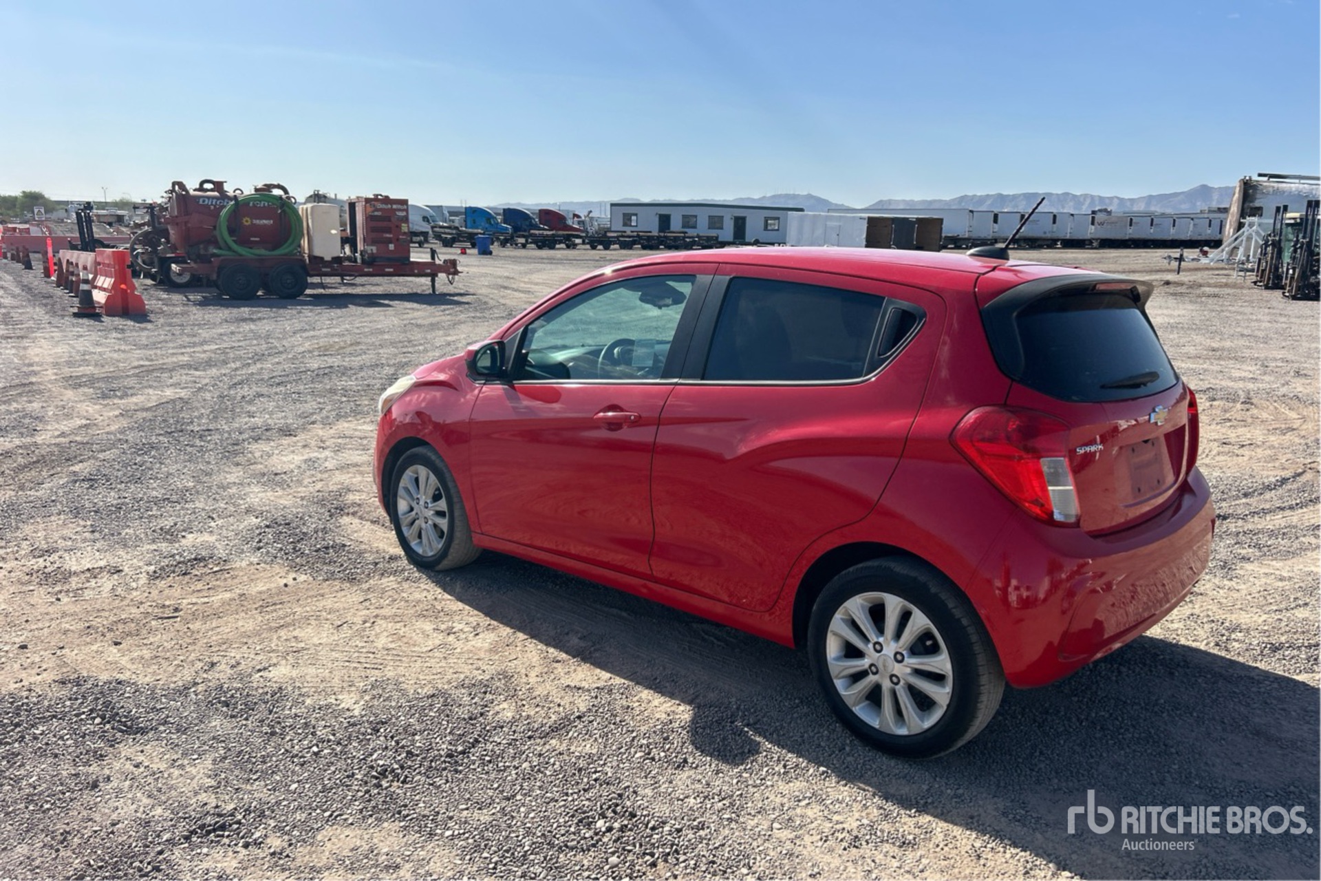 General Appearance with Picture, Left Rear Corner