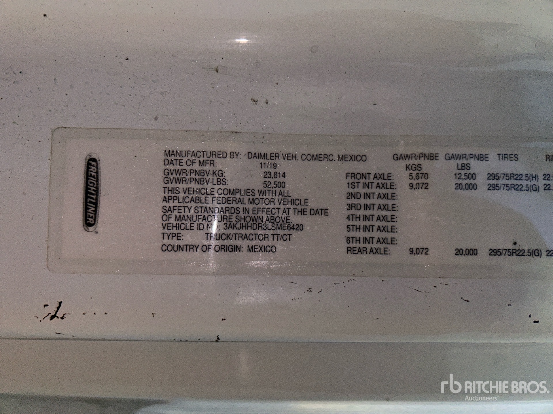 General Appearance with Serial Number / VIN