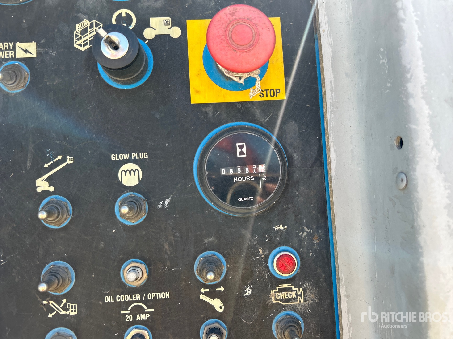 General Appearance with Hour Meter / Odometer