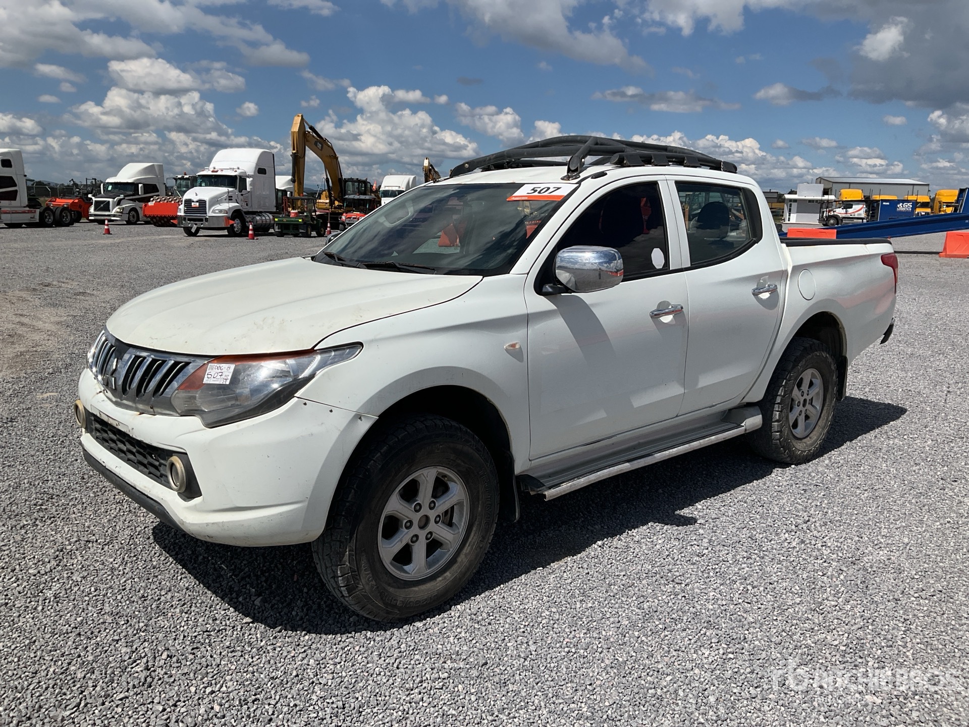 General Appearance with Featured Photo