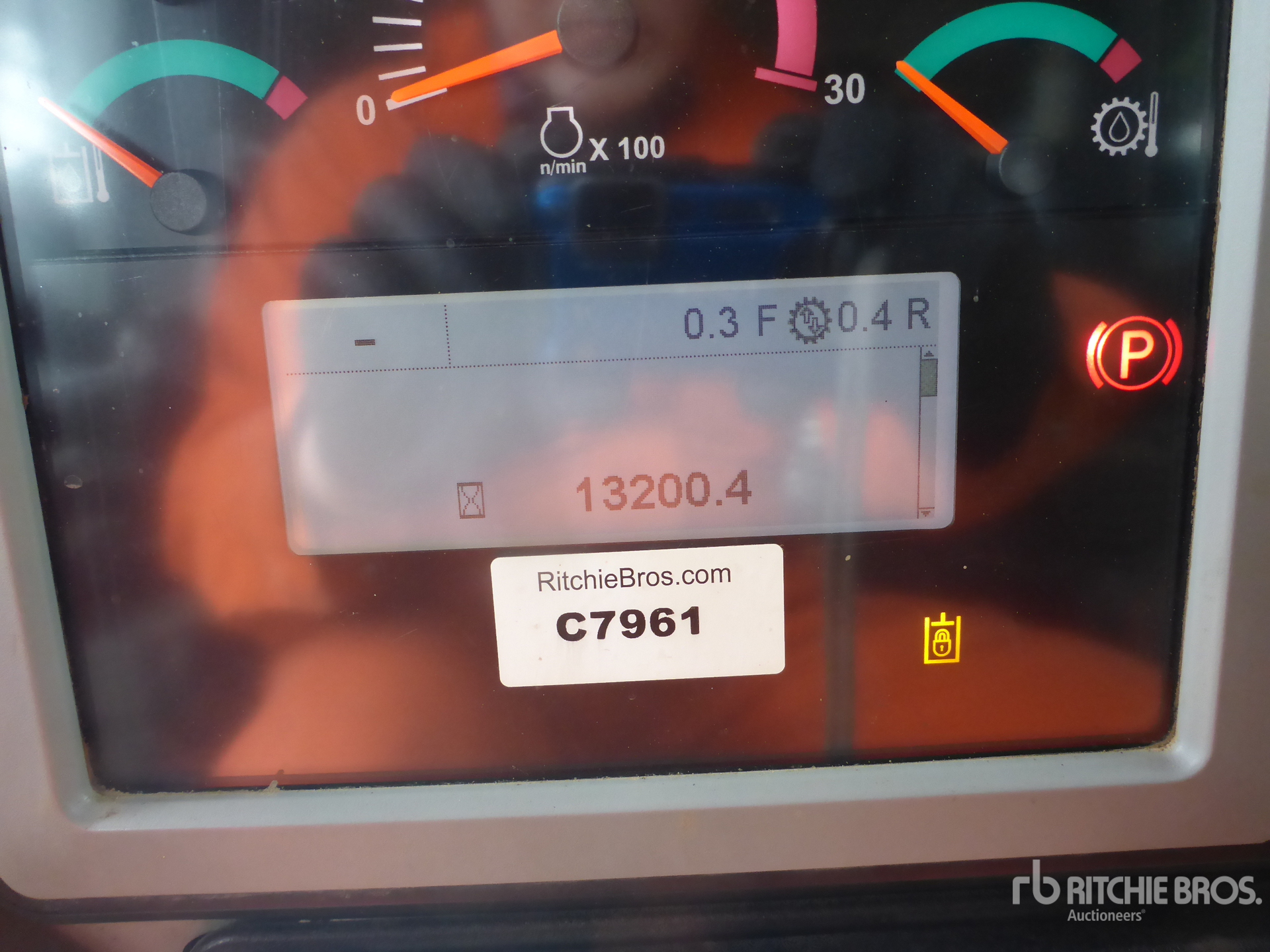 General Appearance with Hour Meter / Odometer