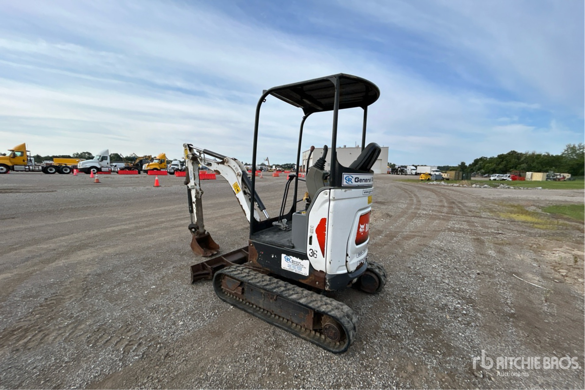 General Appearance with Picture, Left Rear Corner