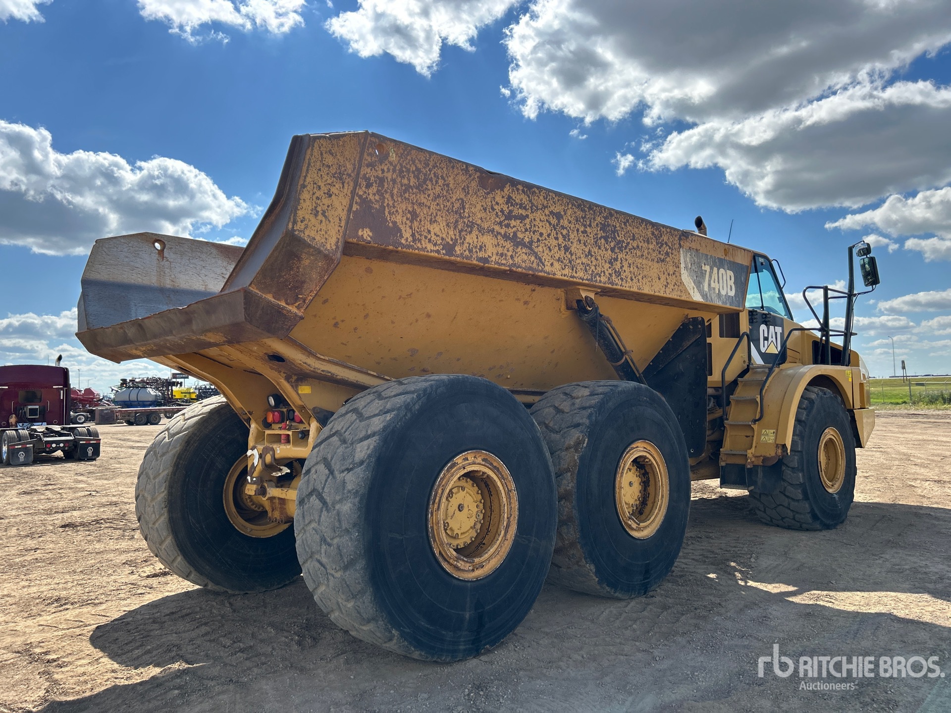 General Appearance with Picture, Right Rear Corner