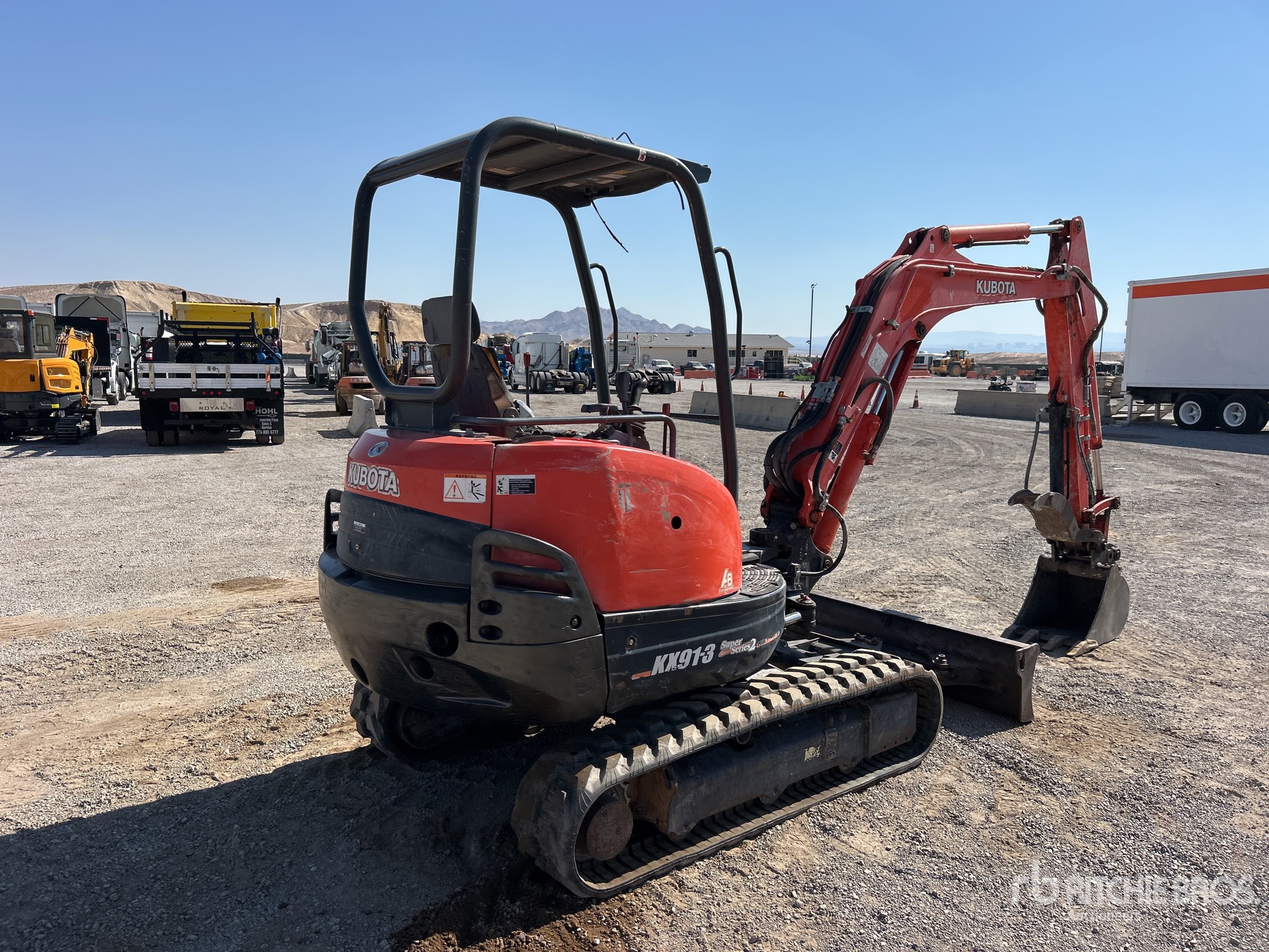 General Appearance with Picture, Right Rear Corner