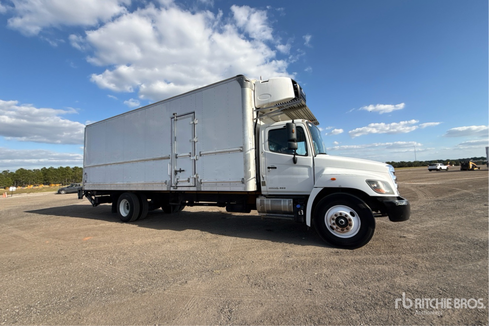 General Appearance with Imagen: esquina delantera derecha