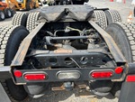 4 Underbody - Truck with 
