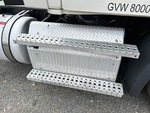 4 Underbody - Truck with 